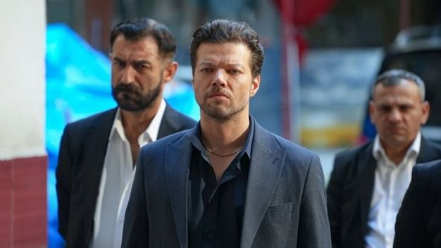 Eşref Rüya'nın Kenan'ı (Kaan Turgut) Kimdir?